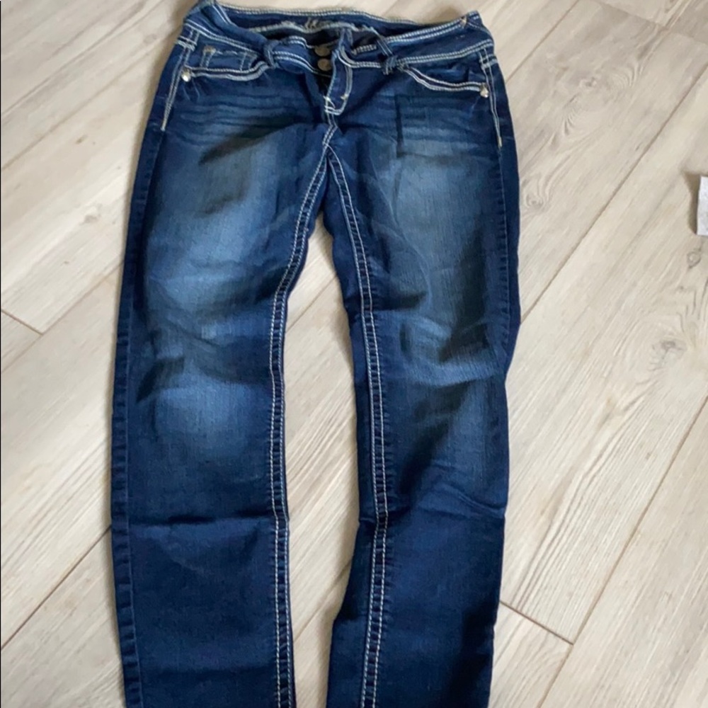 dark wash jeans
